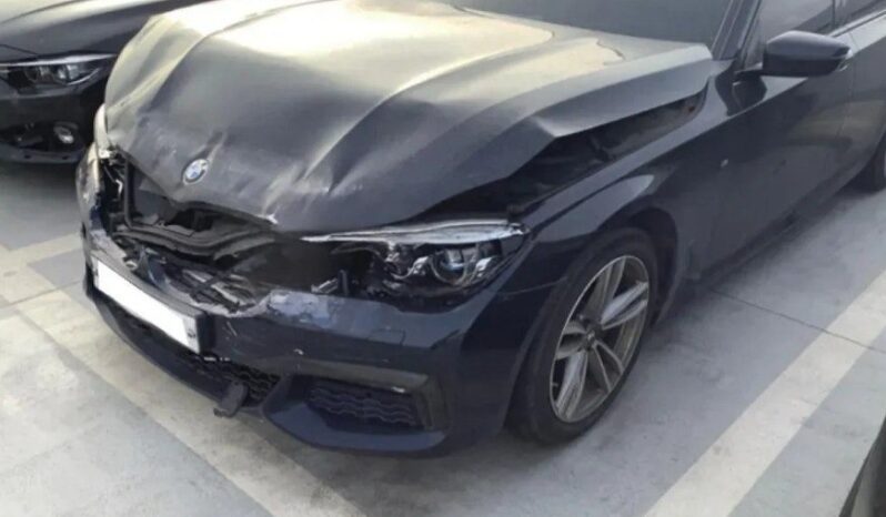 
								BMW 740ld xDrive full									