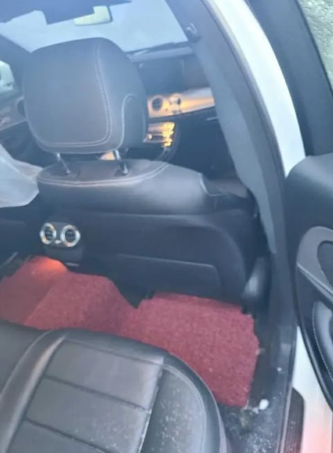 MERCEDES BENZ E300