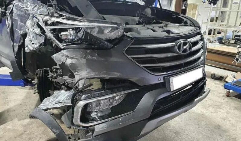 
								HYUNDAI SANTA FE full									