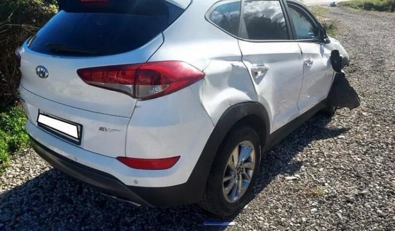 
								HYUNDAI Tucson full									