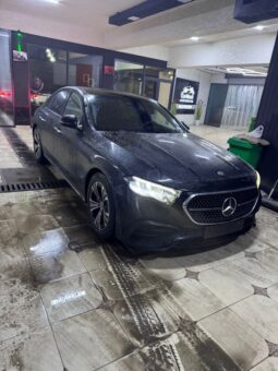 
										MERСEDES BENZ E200 full									