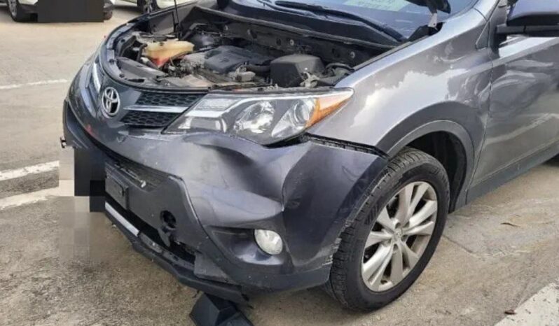 
								TOYOTA RAV 4 full									