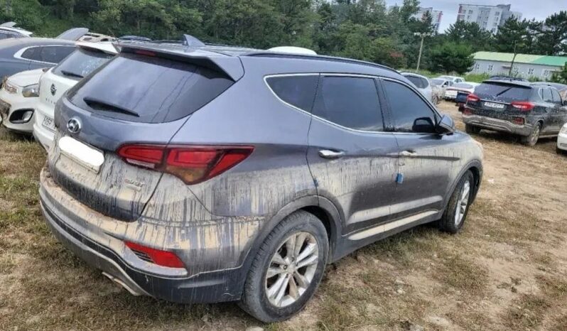 
								HYUNDAI SANTA FE full									
