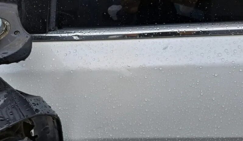 
								HYUNDAI SANTA FE full									