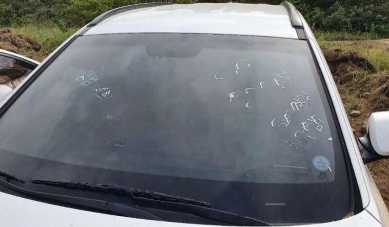 
								HYUNDAI SANTA FE full									