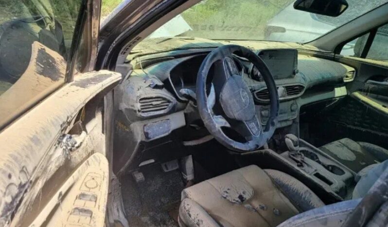 
								HYUNDAI SANTA FE full									