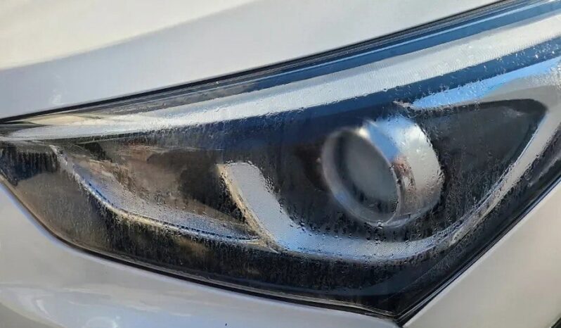 
								HYUNDAI SANTA FE full									