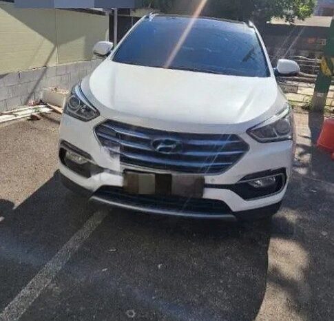 
								HYUNDAI SANTA FE full									