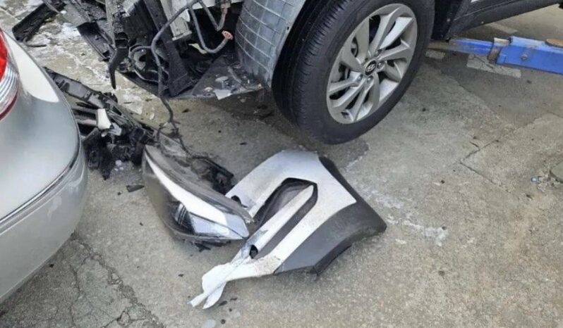 
								HYUNDAI Tucson full									