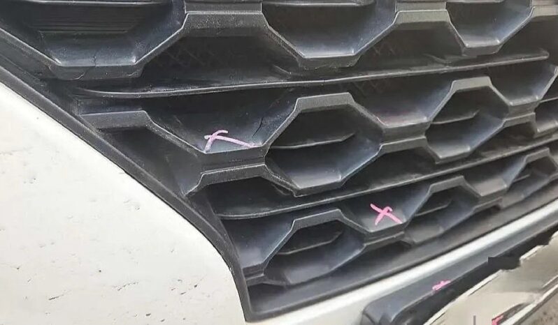
								HYUNDAI SANTA FE full									