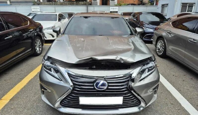 
								LEXUS ES300H full									
