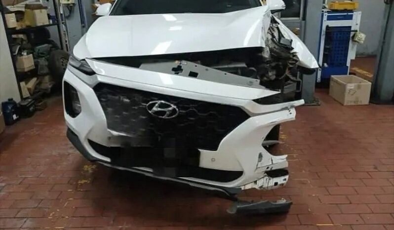 
								HYUNDAI SANTA FE full									