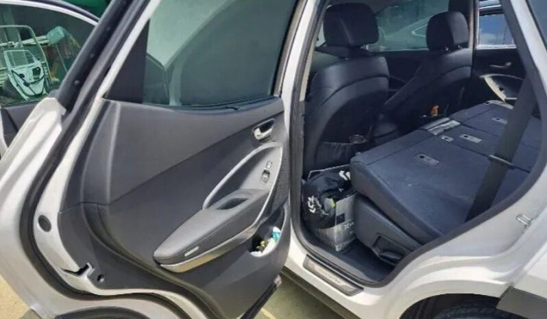 
								HYUNDAI SANTA FE full									