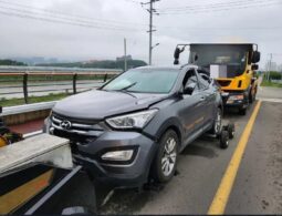 
										HYUNDAI SANTA FE full									