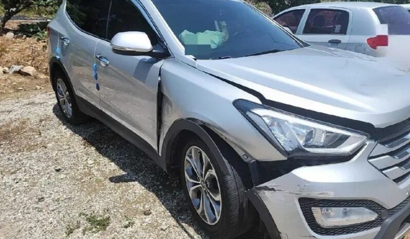 
								HYUNDAI SANTA FE full									