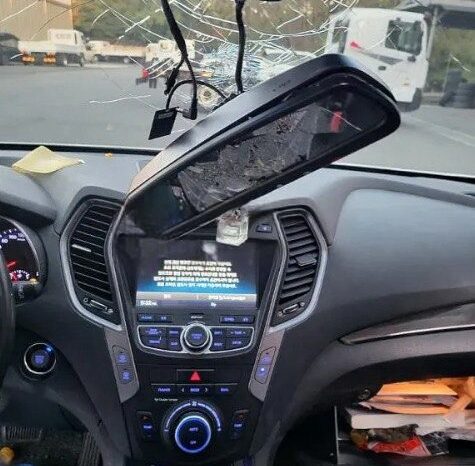 
								HYUNDAI SANTA FE full									
