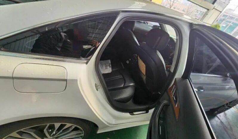 
								Audi A6 full									
