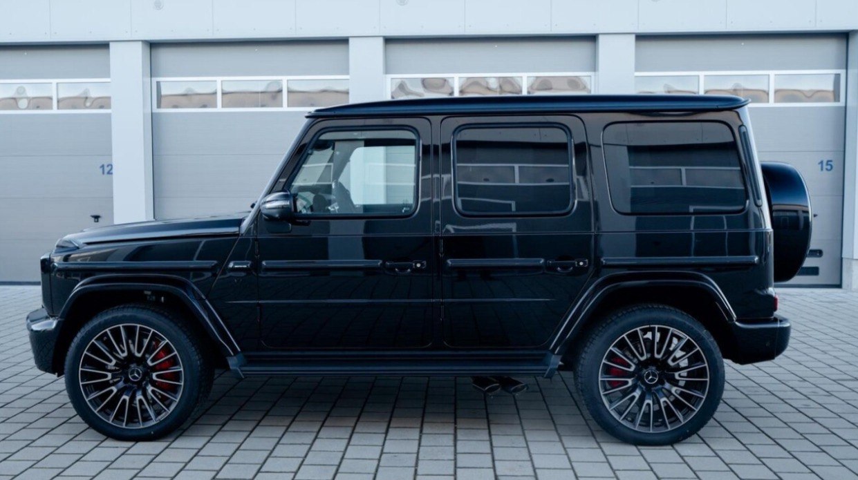 MERCEDES BENZ AMG G 63
