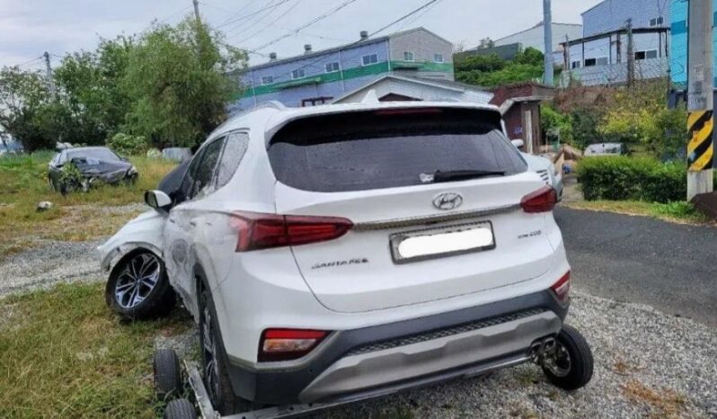 
								HYUNDAI SANTA FE full									