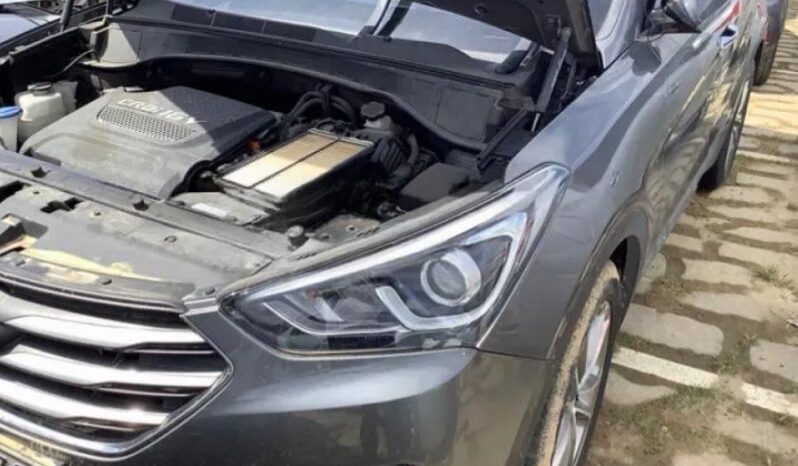 
								HYUNDAI SANTA FE full									