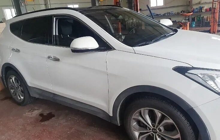 
								HYUNDAI SANTA FE full									