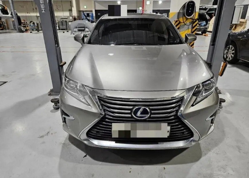 LEXUS 300H