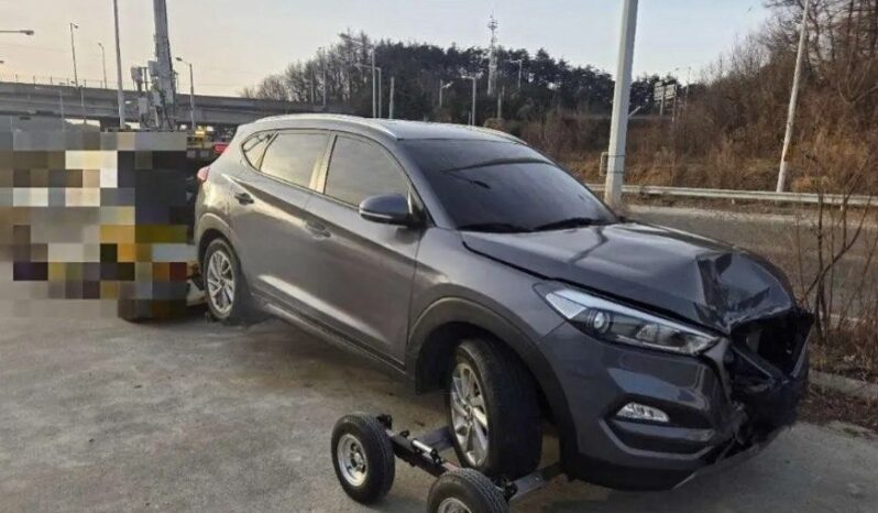 
								HYUNDAI Tucson full									