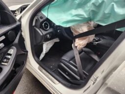 
										MERCEDES BENZ C 200 full									
