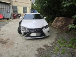 
										LEXUS ES300H full									