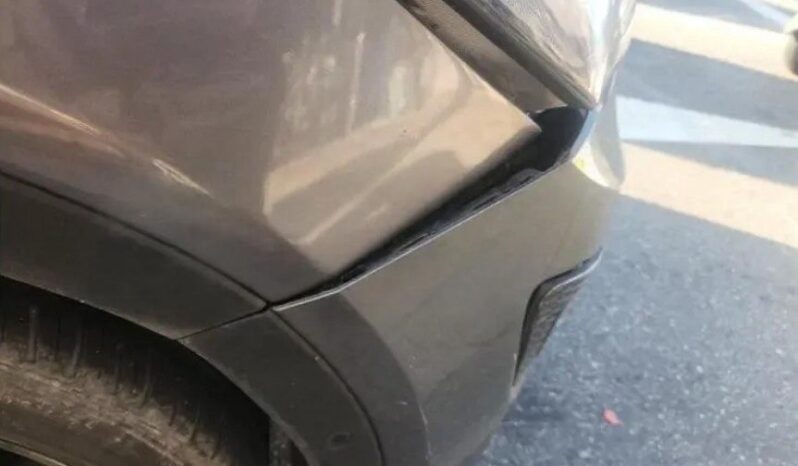 
								HYUNDAI SANTA FE full									