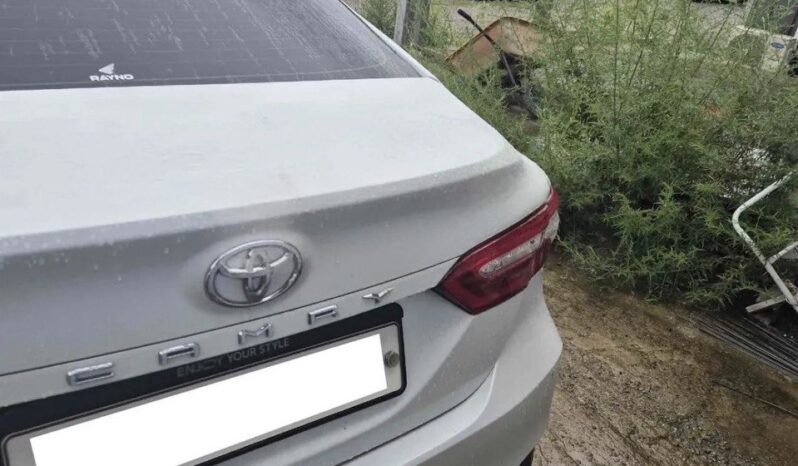 
								TOYOTA CAMRY full									