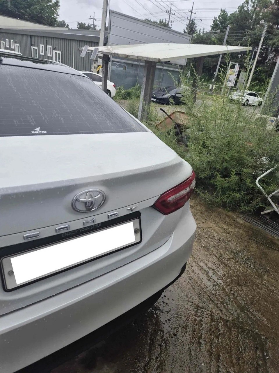 TOYOTA CAMRY