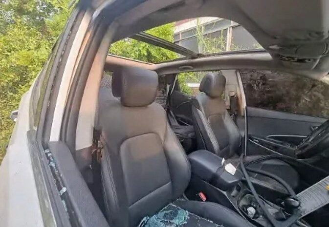 
								HYUNDAI SANTA FE full									