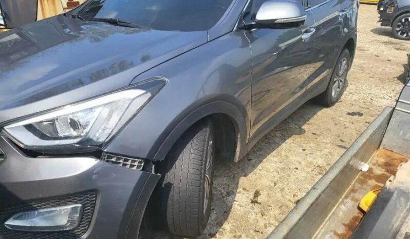
								HYUNDAI SANTA FE full									