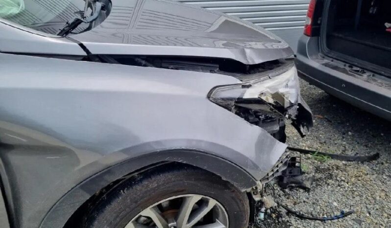 
								HYUNDAI SANTA FE full									