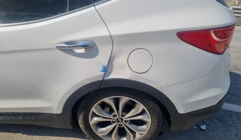 
								HYUNDAI SANTA FE full									