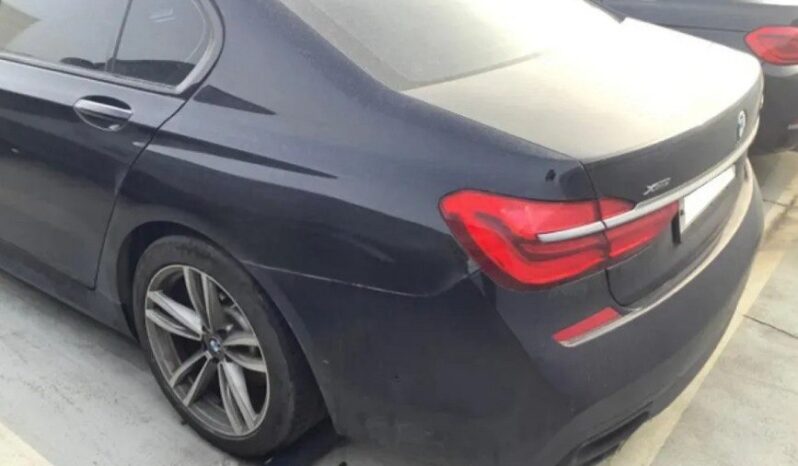 
								BMW 740ld xDrive full									