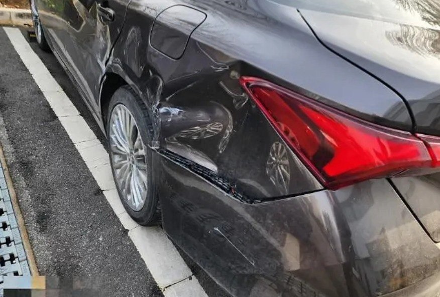 TOYOTA Avalon Hybrid