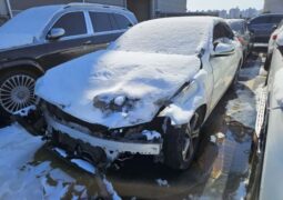 
										MERCEDES BENZ E300 full									