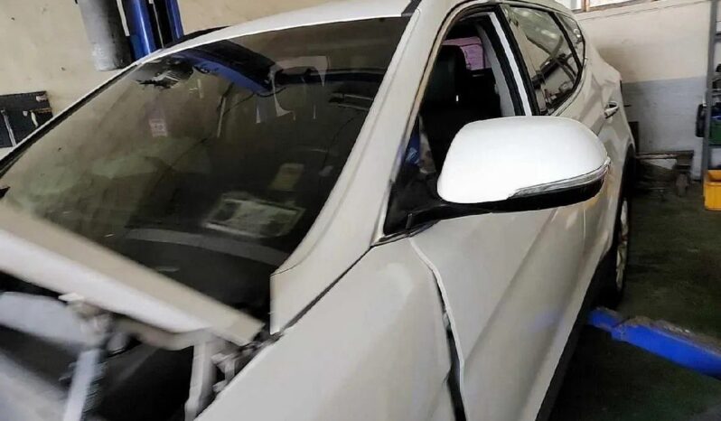
								HYUNDAI SANTA FE full									