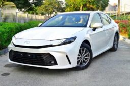 
										TOYOTA CAMRY Hybrid full									