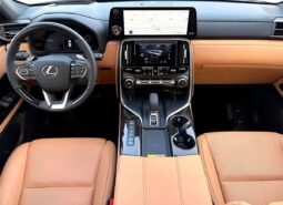 
										LEXUS Lx 700h full									