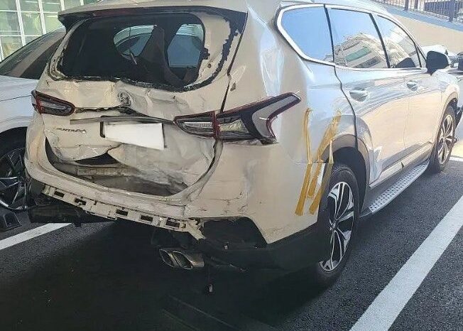 
								HYUNDAI SANTA FE full									