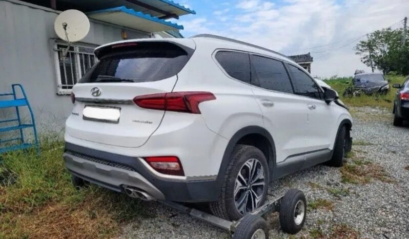 
								HYUNDAI SANTA FE full									