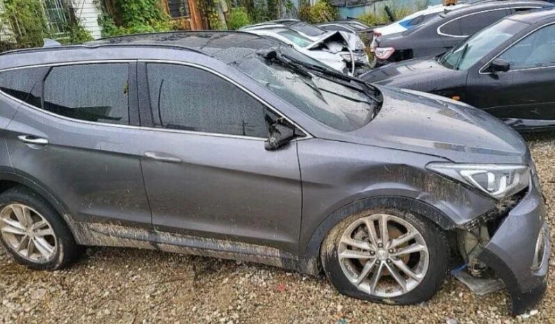
								HYUNDAI SANTA FE full									