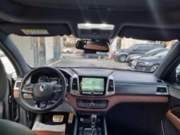 
										SSANG YONG REXTON full									
