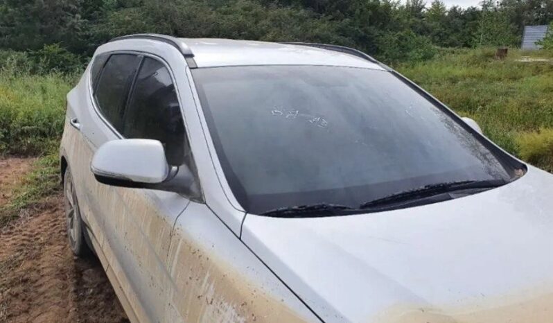 
								HYUNDAI SANTA FE full									