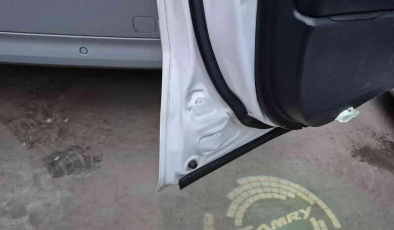 
								TOYOTA CAMRY full									