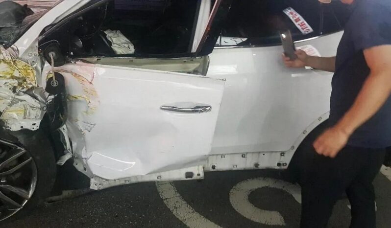 
								HYUNDAI SANTA FE full									