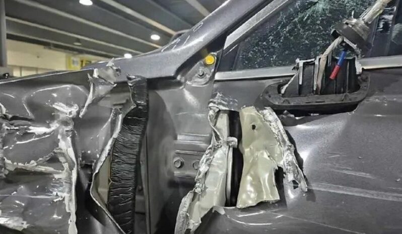 
								HYUNDAI SANTA FE full									